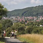 לינה וארוחת בוקר Arlesbrunnen