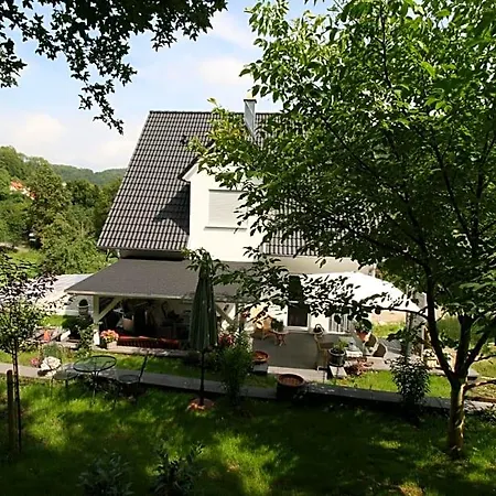 Arlesbrunnen Bed & Breakfast